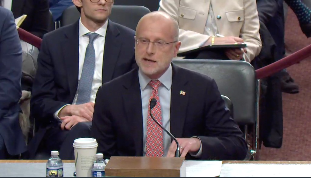 FCC chairman Brendan Carr grilled in Senate over his Jimmy Kimmel "easy way or the hard way" warning to ABC stations<br><br>