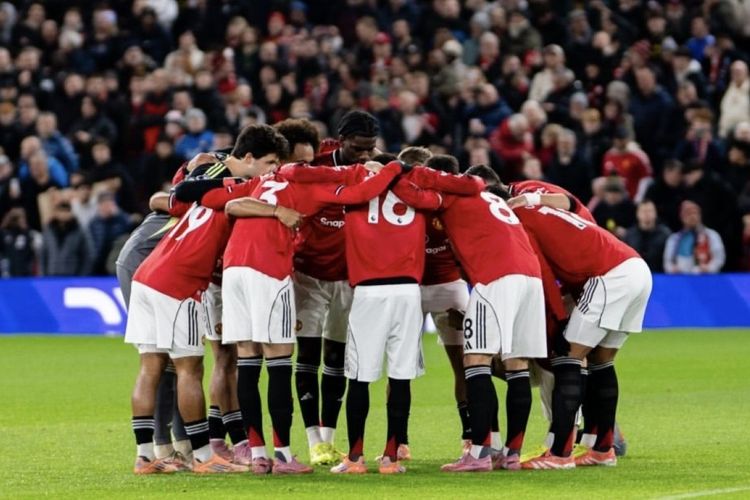 Manchester United Kalah 1-2 dari Aston Villa