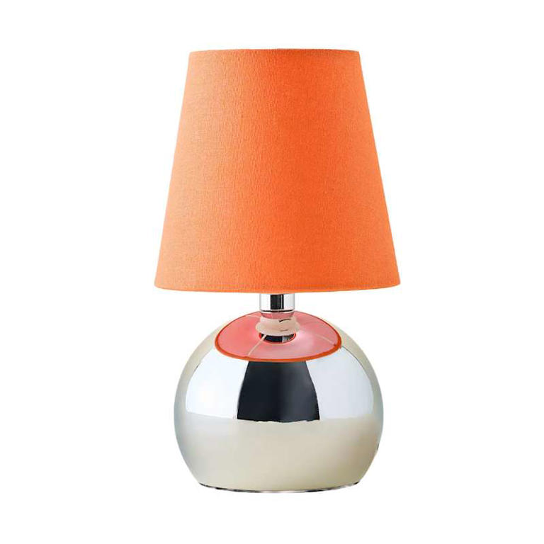 I'm using these stylish finds to make my dark apartment