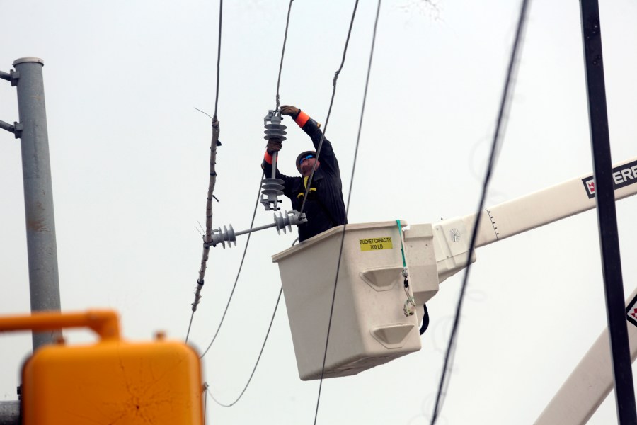 Severe weather leads to power outages across northern Utah and Wasatch Front<br><br>