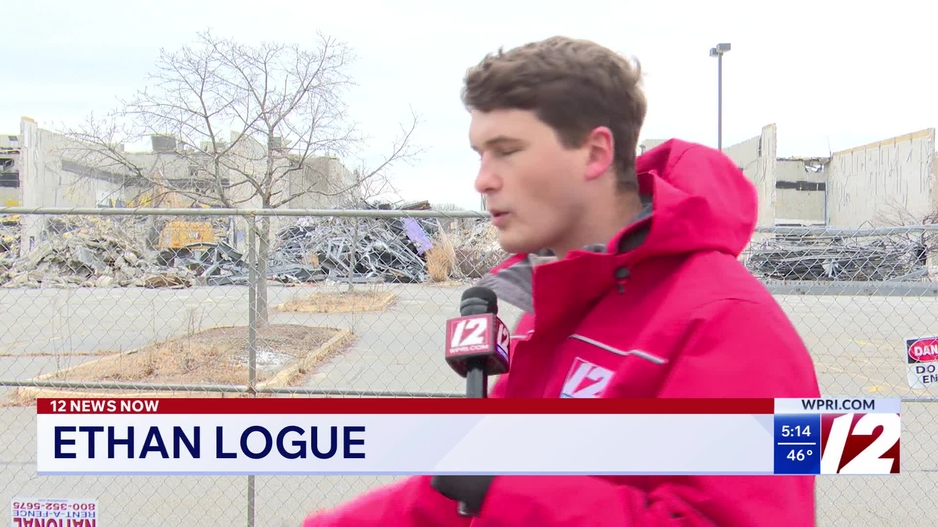 Demolition of Showcase Cinemas in Seekonk underway