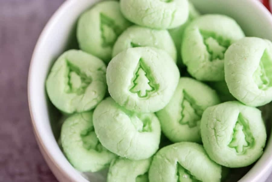 Delicious melt-in-your-mouth cream cheese mints