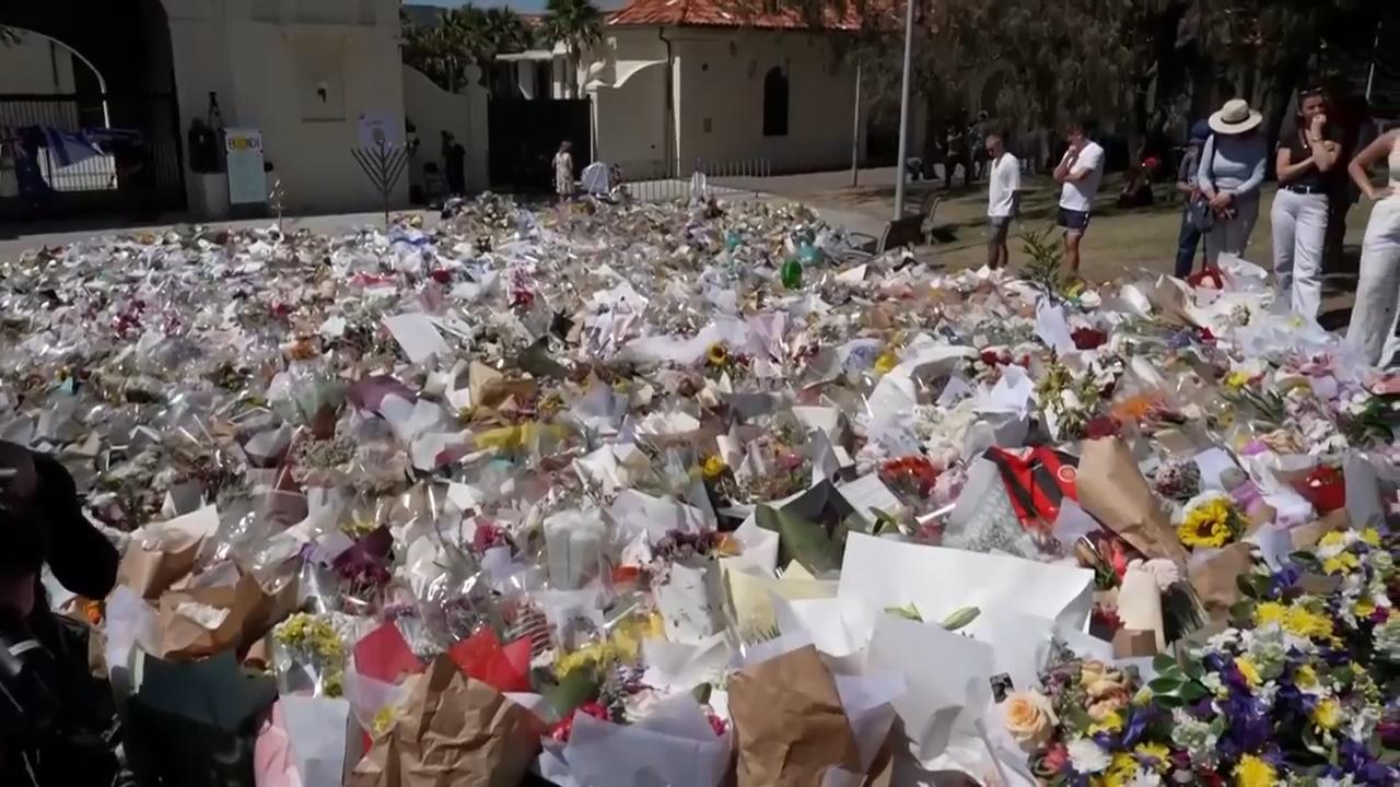 Mourners grieve 10-year-old girl slain in Bondi mass shooting as ...