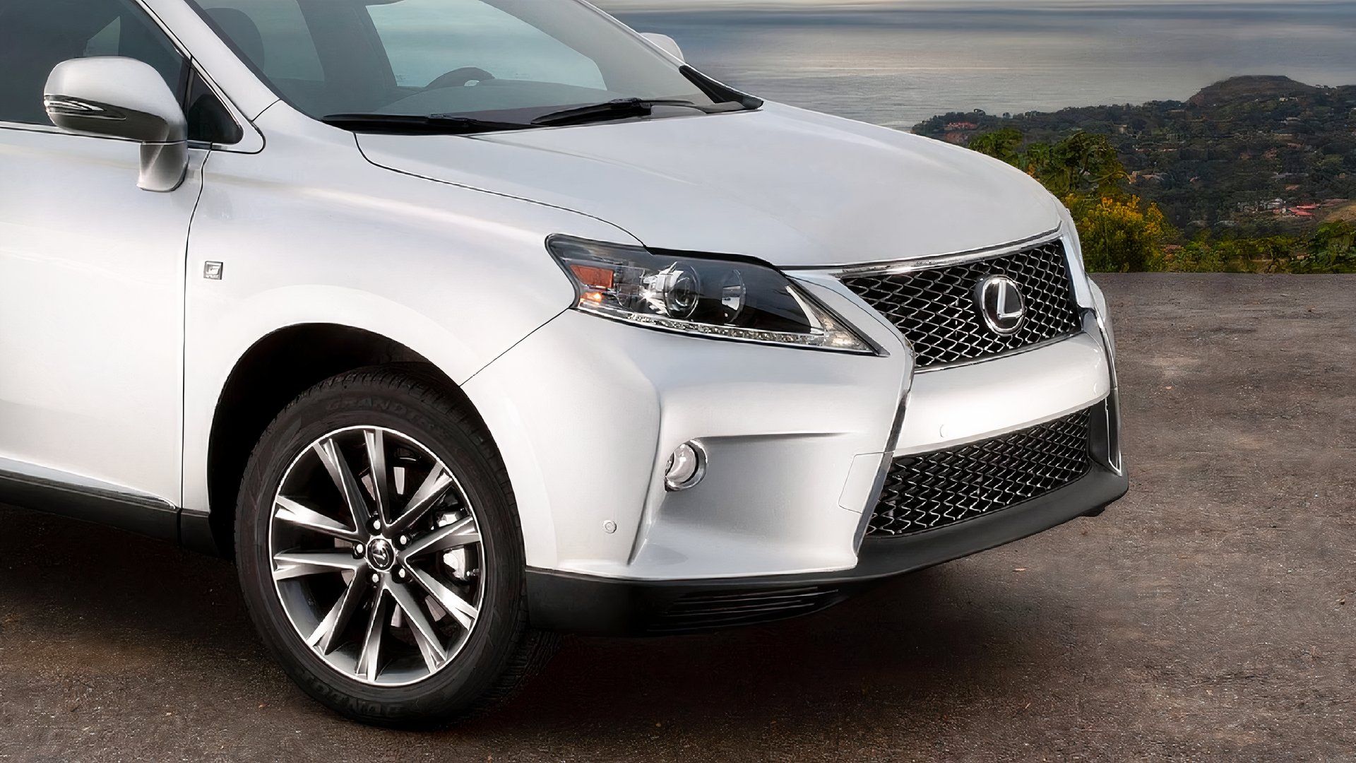 The Lexus RX has a Rolls-Royce ride and can be yours for $15k