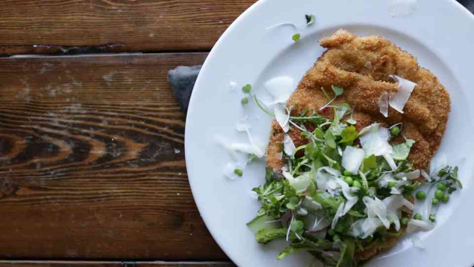How a spring kale salad elevates classic pork Milanese