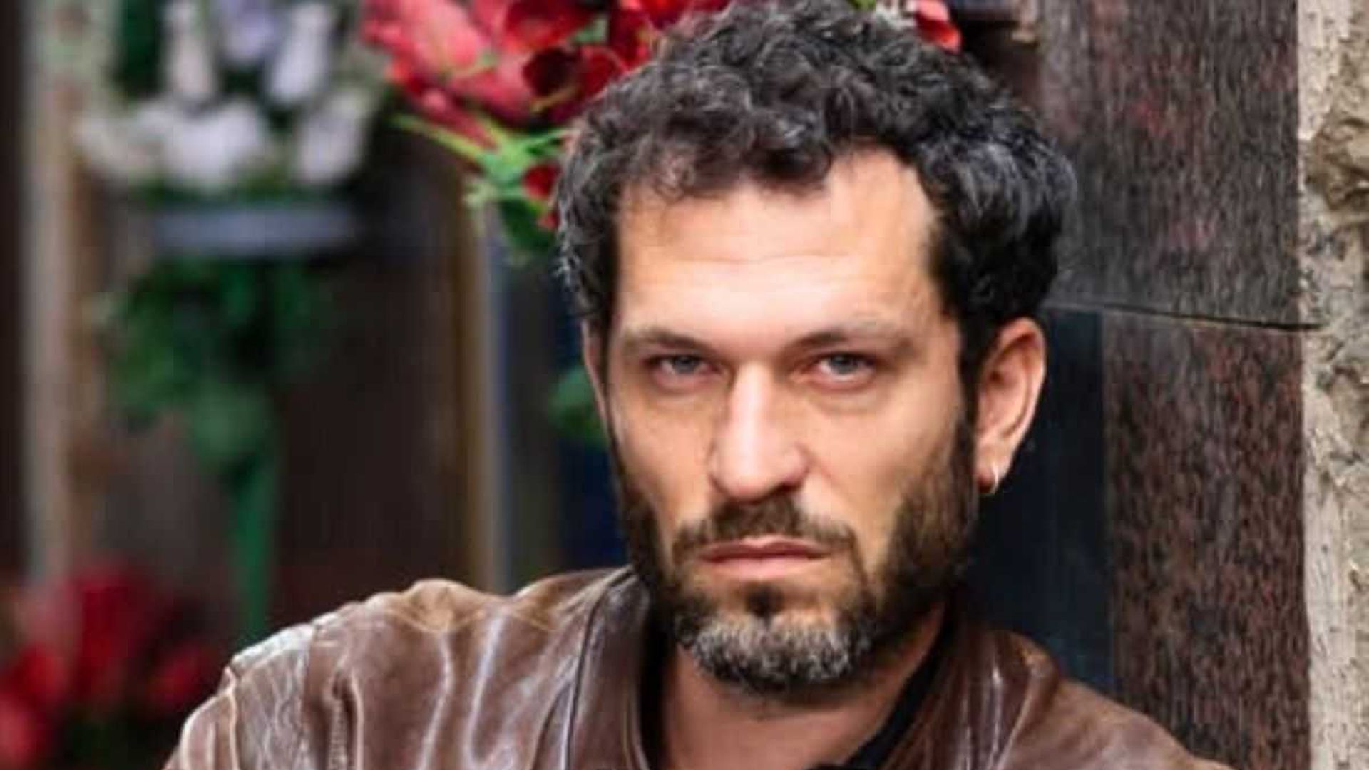 Un Posto al Sole, gennaio inizierà nel peggiore dei modi: Eduardo è ...