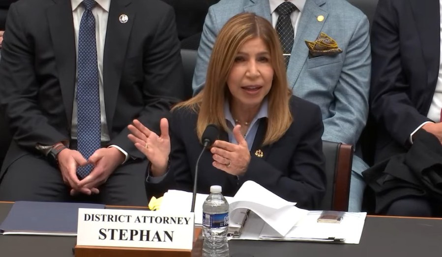 San Diego County District Attorney testifies before Congress on retail ...