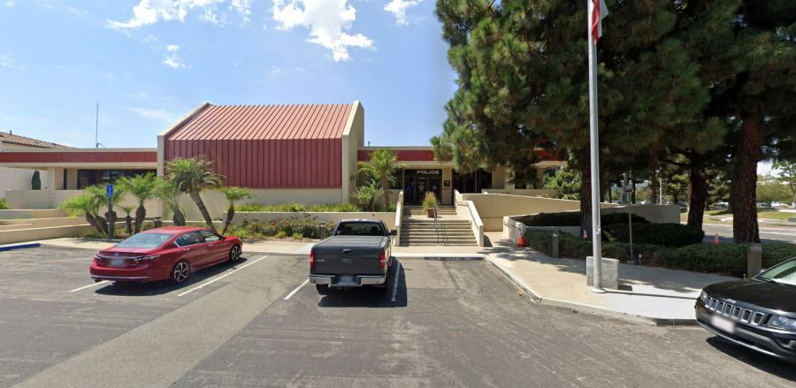 Man arrested for allegedly biting officer, firing gun after barging into Fountain Valley police lobby<br><br>