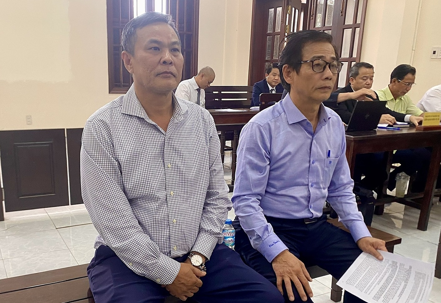 Tranh luận gay gắt về quan điểm buộc tội cựu giám đốc BIDV Tây Sài Gòn