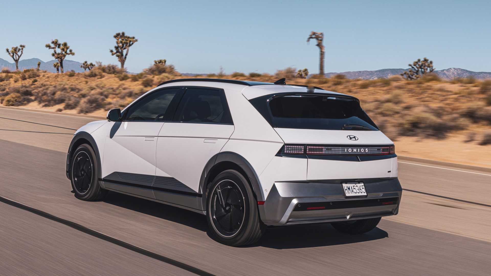 2025 Hyundai Ioniq 5_1