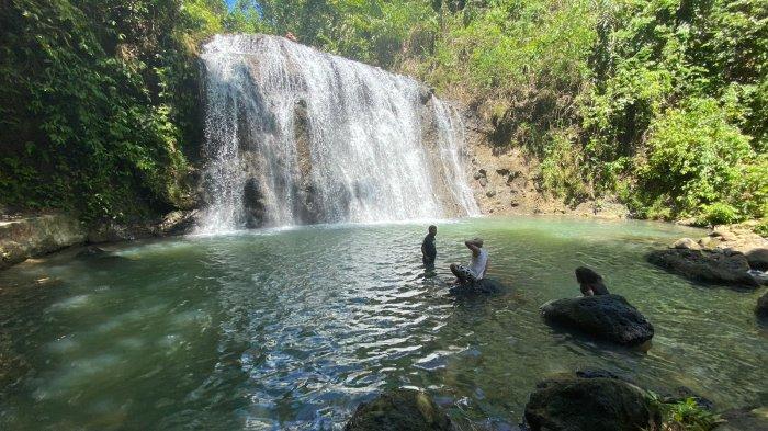 7 Air Terjun Menakjubkan di Bengkulu yang Harus Dikunjungi Saat Liburan Natal 2025 dan Tahun Baru 20