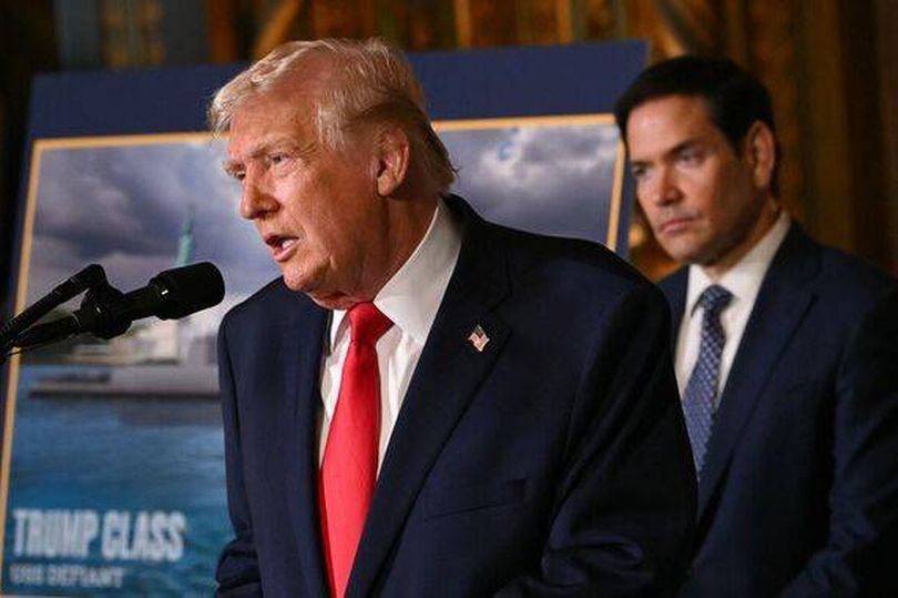 Donald Trump snaps at reporter probing about photos in Epstein files ...