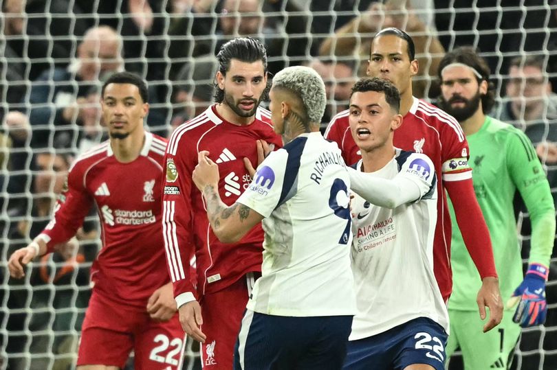 Liverpool's Dominik Szoboszlai confronts Richarlison