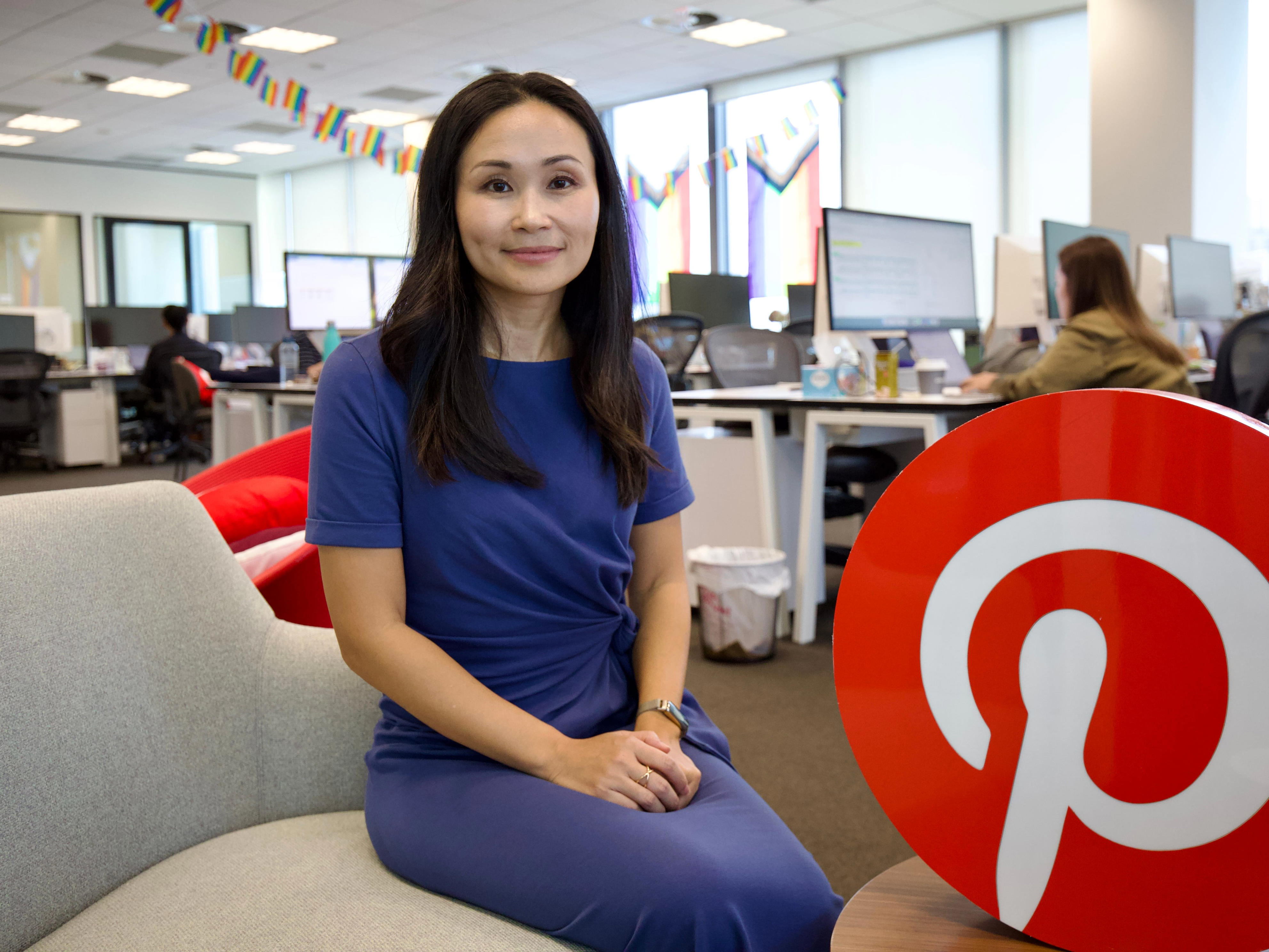 A Pinterest exec who used to work at Meta says she looks for a defining ...