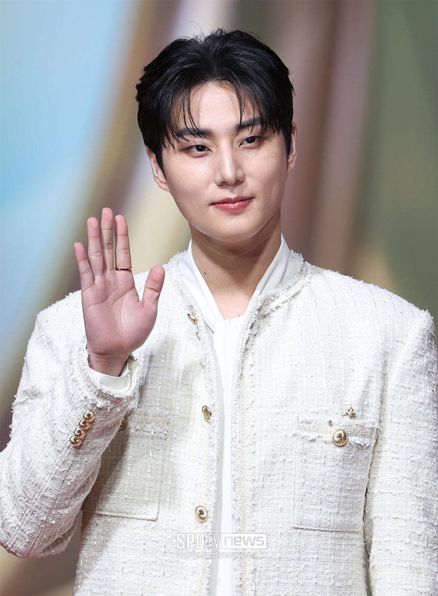 [포토S] 데이식스 영케이, 오늘은 멋지게~