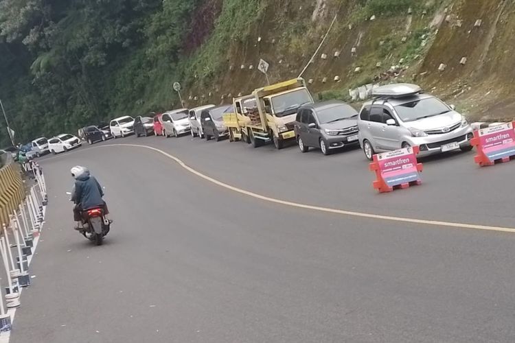 Lalu Lintas Puncak Naik, Jalur Satu Arah dari Bogor Meningkat