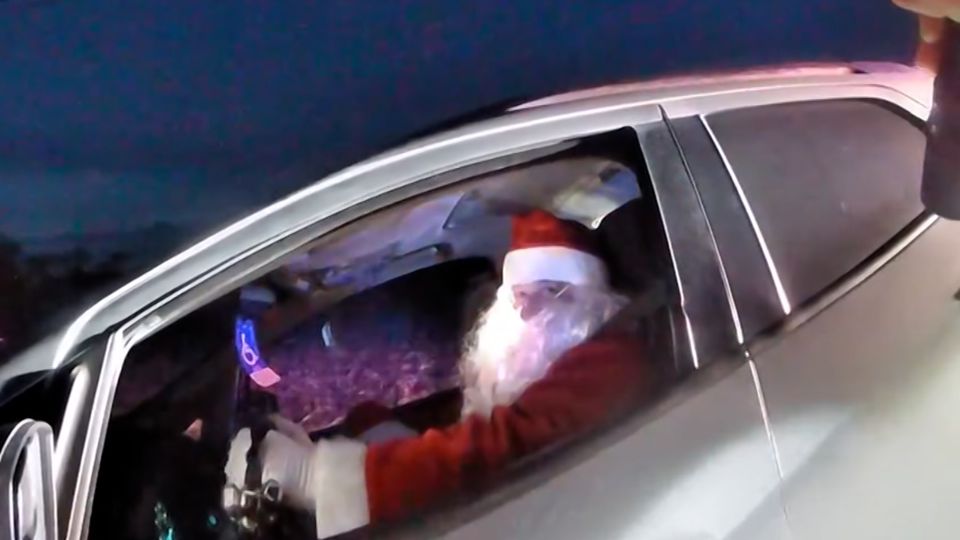 ‘Santa and wife’ pulled over for speeding