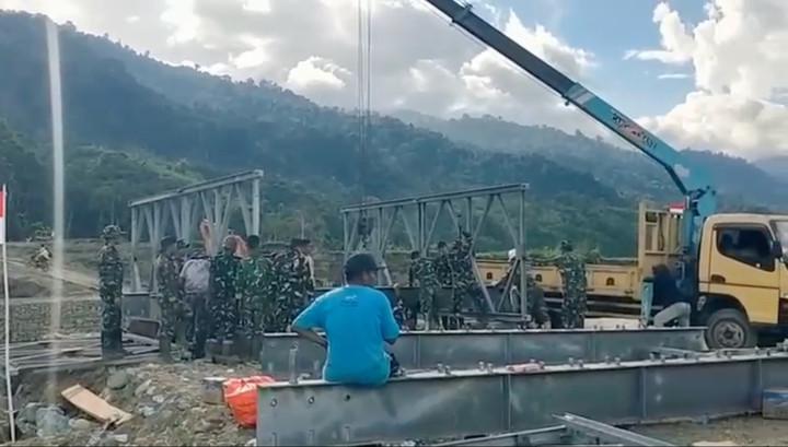 Pembangunan Jembatan Bailey di Aceh Capai Kemajuan Signifikan pada Hari Natal