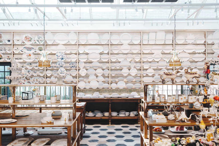 新品　フランス　パリ　アスティエ・ド・ヴィラット 新品 フランス パリ アスティエ・ド・ヴィラット フランス・パリ郊外の