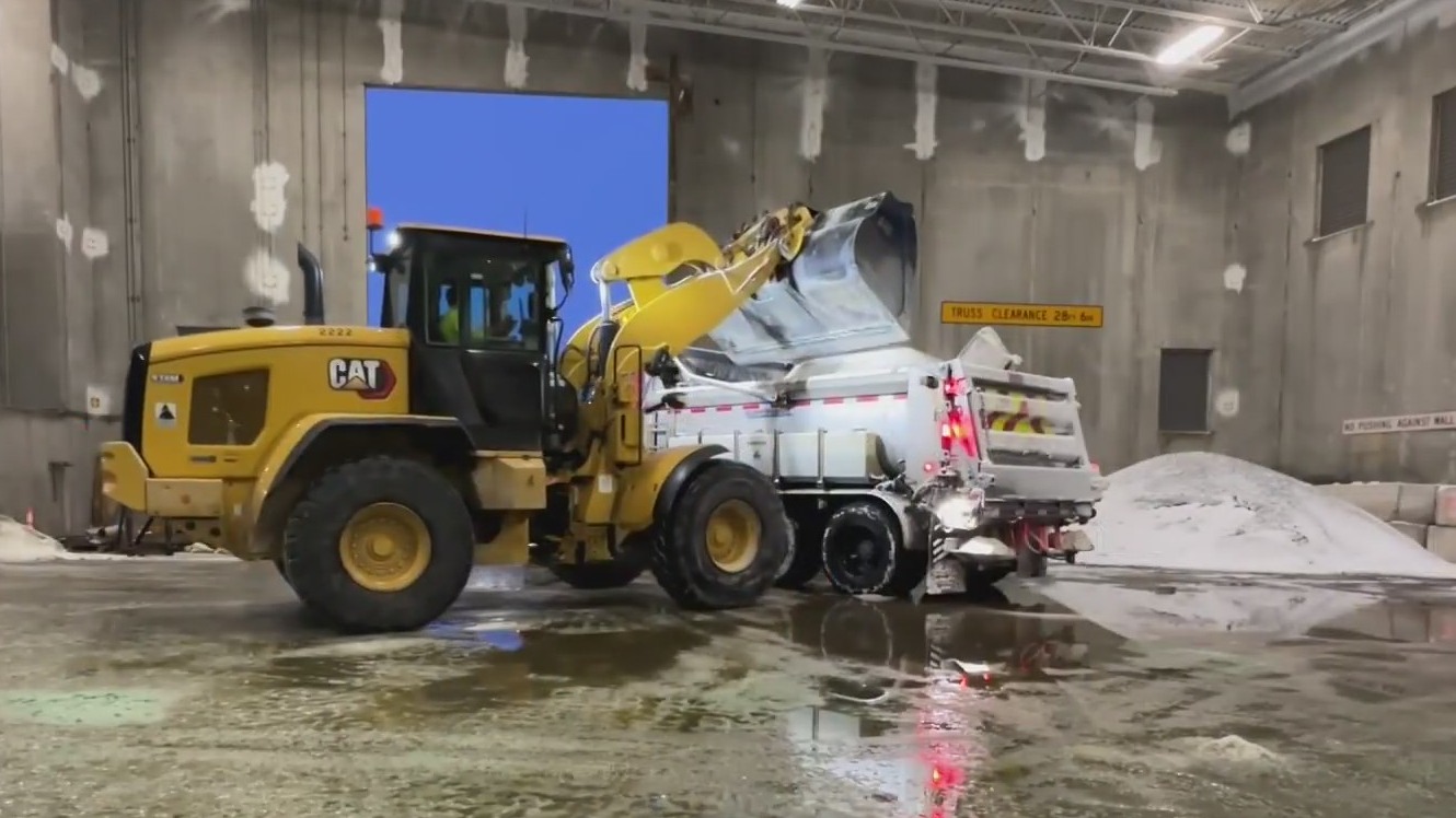 Road crews getting ready for rough weather