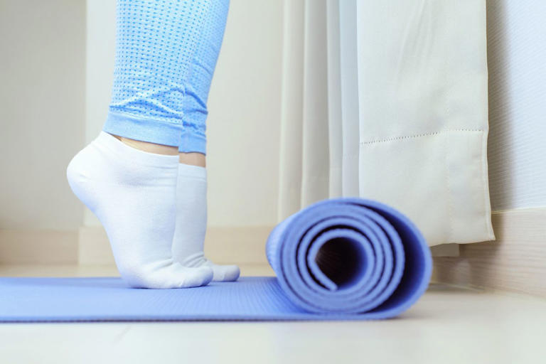 11 balance exercises for seniors to improve strength and prevent falls