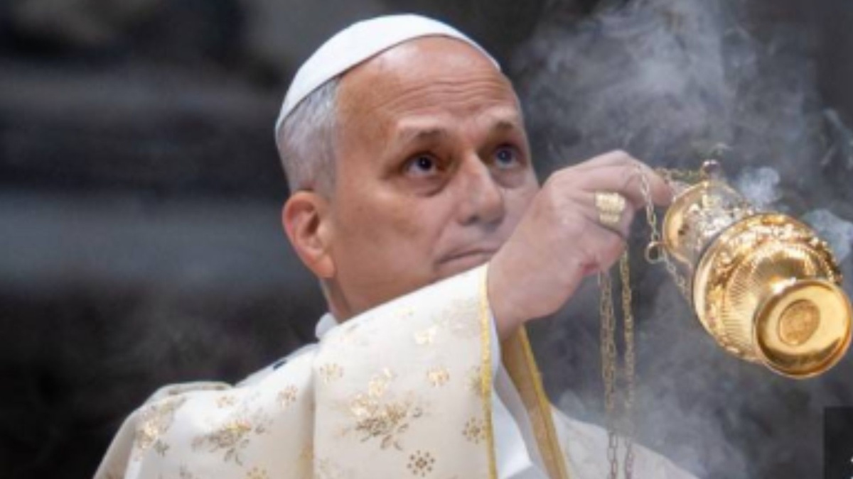 El Papa León XIV lanza llamado global por la paz en su primera misa de ...