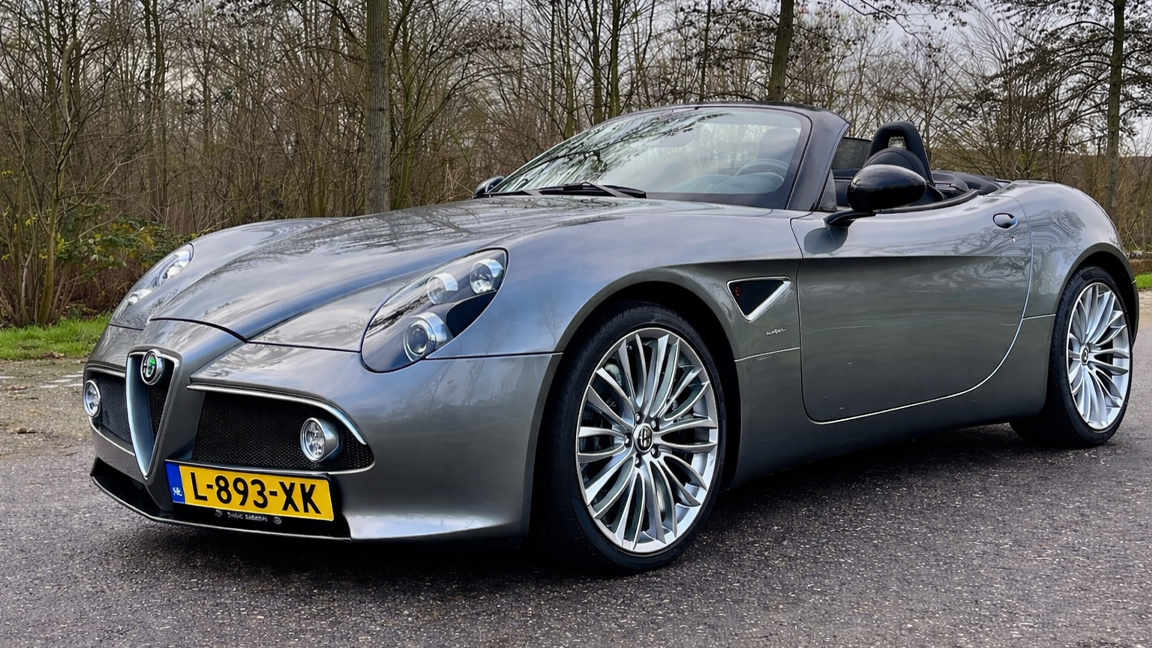 Driving the Alfa Romeo 8C Spider is like a dream
