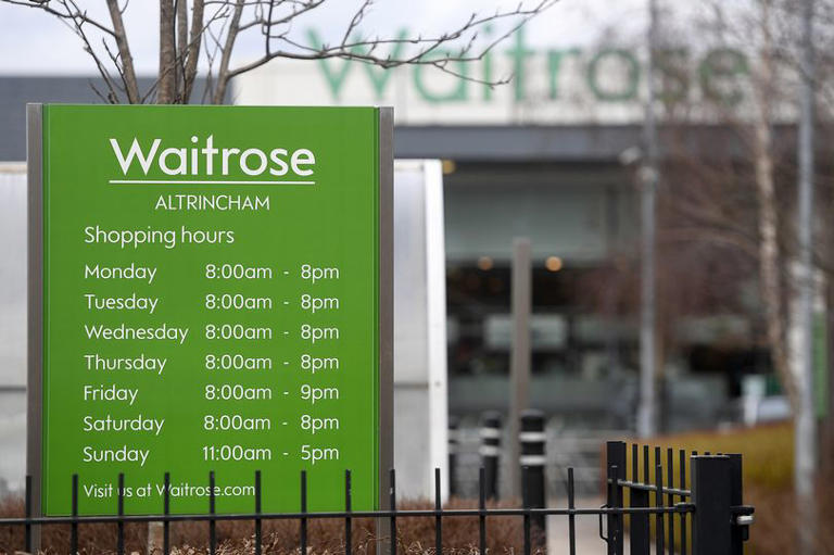 the-shops-staying-closed-on-boxing-day-2025-including-aldi-lidl-and