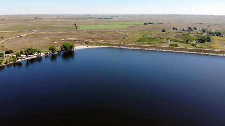 Nebraska's quiet lake escape is a perfect peaceful Panhandle spot to ...