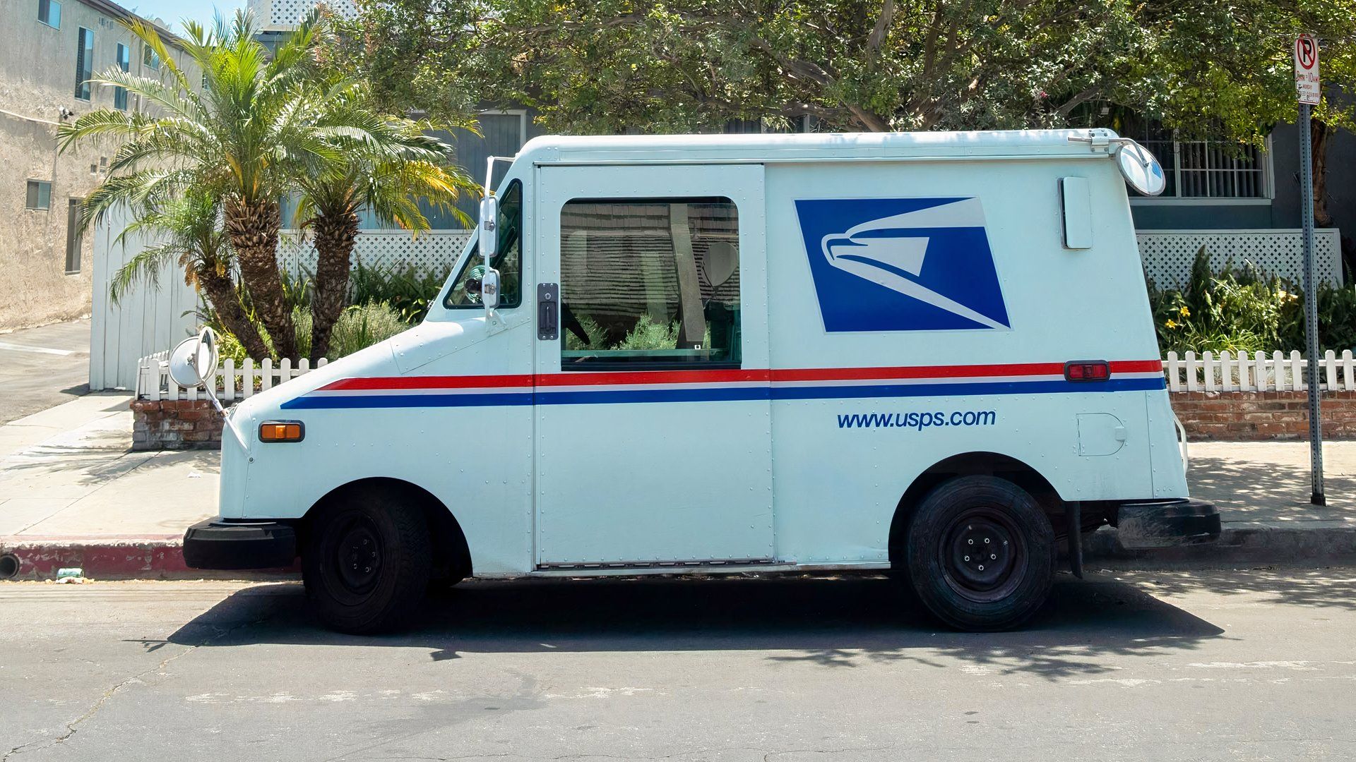 Decommissioned mail trucks: Why they're scrapped, not sold