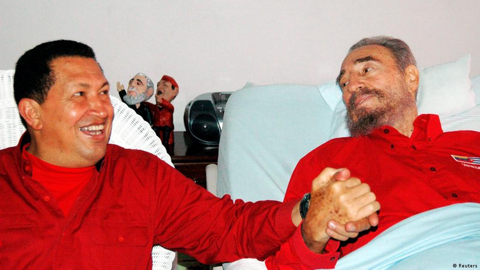 Hugo Chávez e Fidel Castro, que fecharam parceria energética nos anos 2000