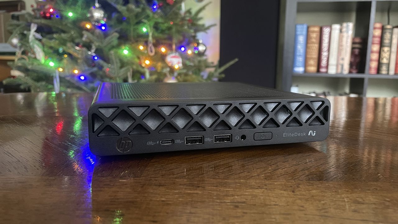 HP's EliteDesk 8 mini PC impressed me with versatile hardware and cooling