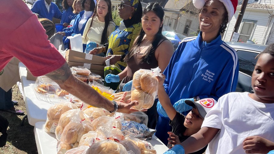 Community organization fed nearly 100 homeless people for Christmas