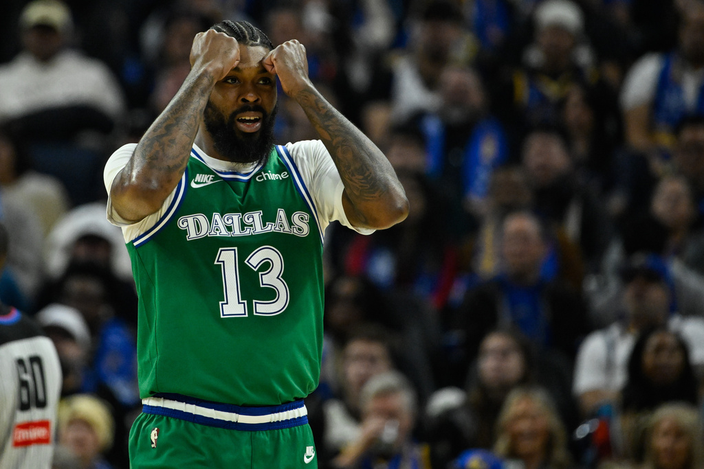 Mavericks Warriors Basketball