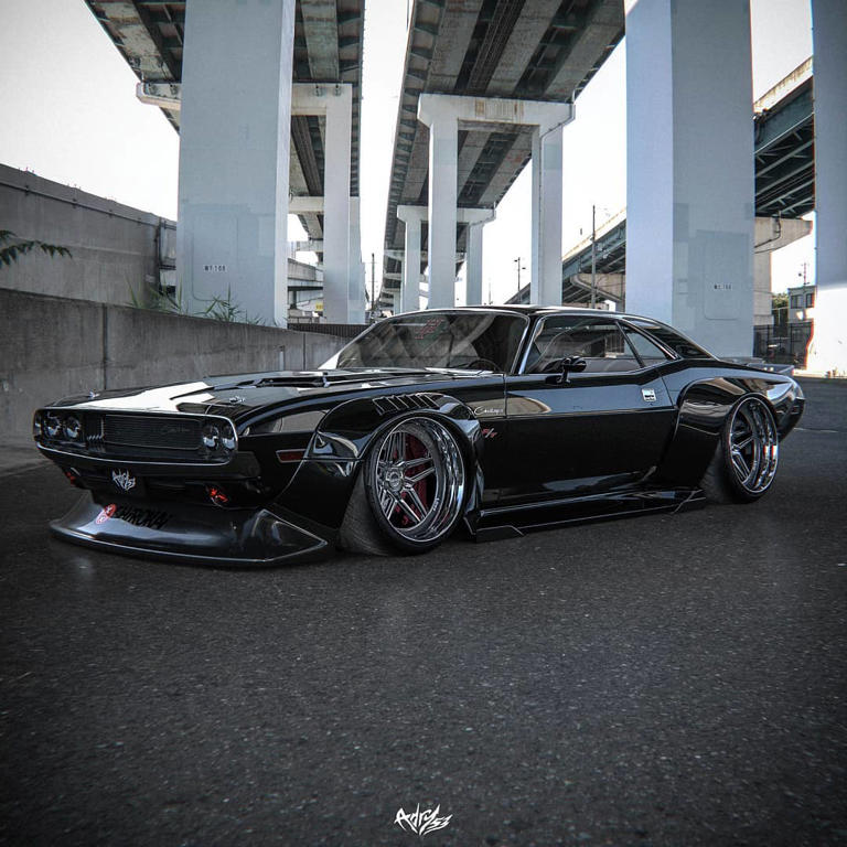 Classic 1970 Challenger gets Japanese redesign