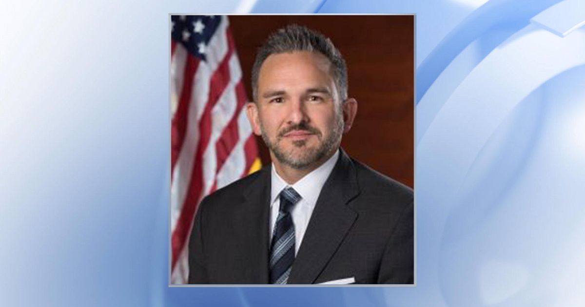 Cary mayor said former town manager went around council to make large land purchase<br><br>