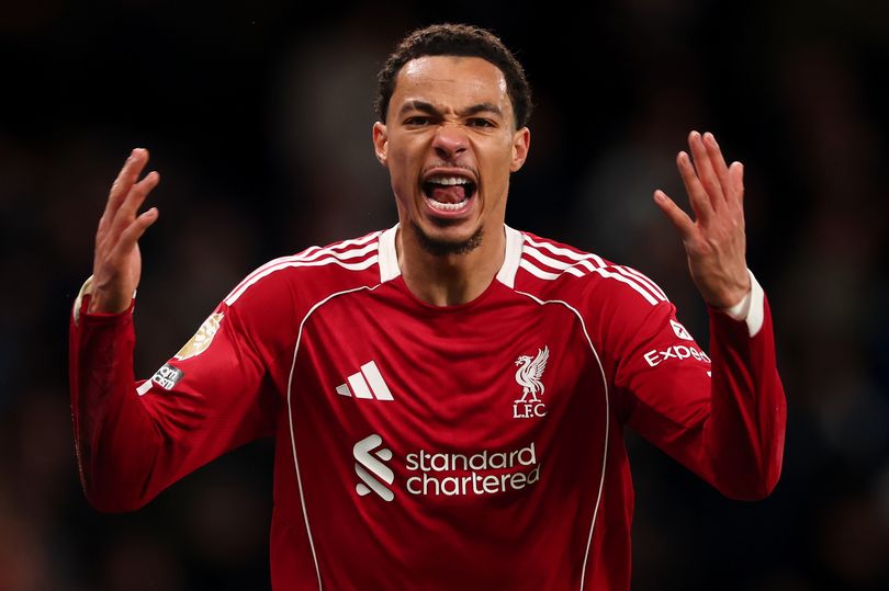 3 jugadores del Liverpool a seguir en 2026, incluidos Hugo Ekitike y una estrella como Steven Gerrard