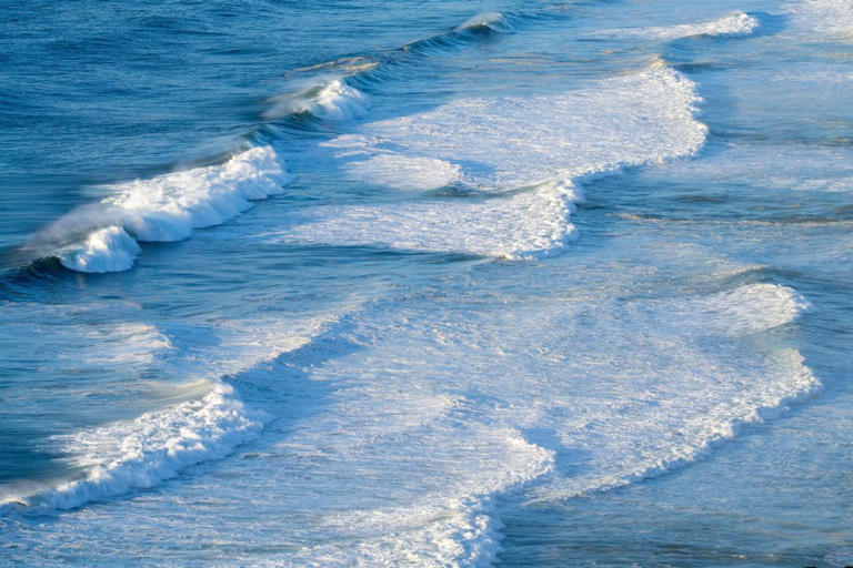 Rough surf, strong rip currents expected along Bay Area beaches through ...