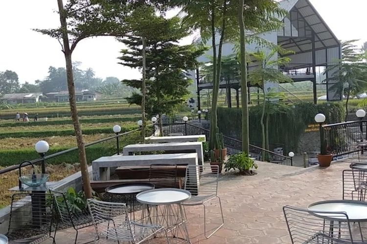 10 Kafe Dekat Stasiun Karangtengah, Tempat Ngopi Cepat