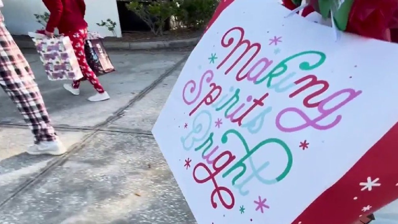 Meals on Wheels delivers holiday cheer to Seminole County seniors