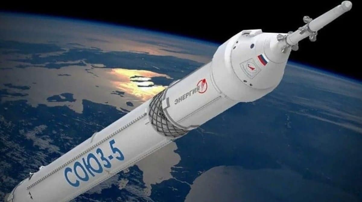 Russia postpones Soyuz-5 rocket launch