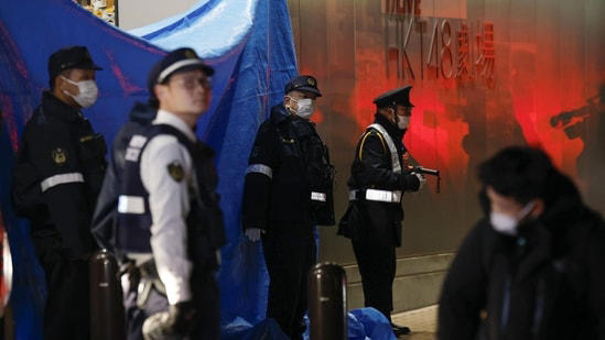 14 heridos en un ataque con apuñalamiento y aerosol líquido en Japón