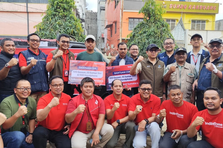 Komdigi-Telkom Perkuat Jaringan Komunikasi Aceh Tamiang dengan Genset 500 HP