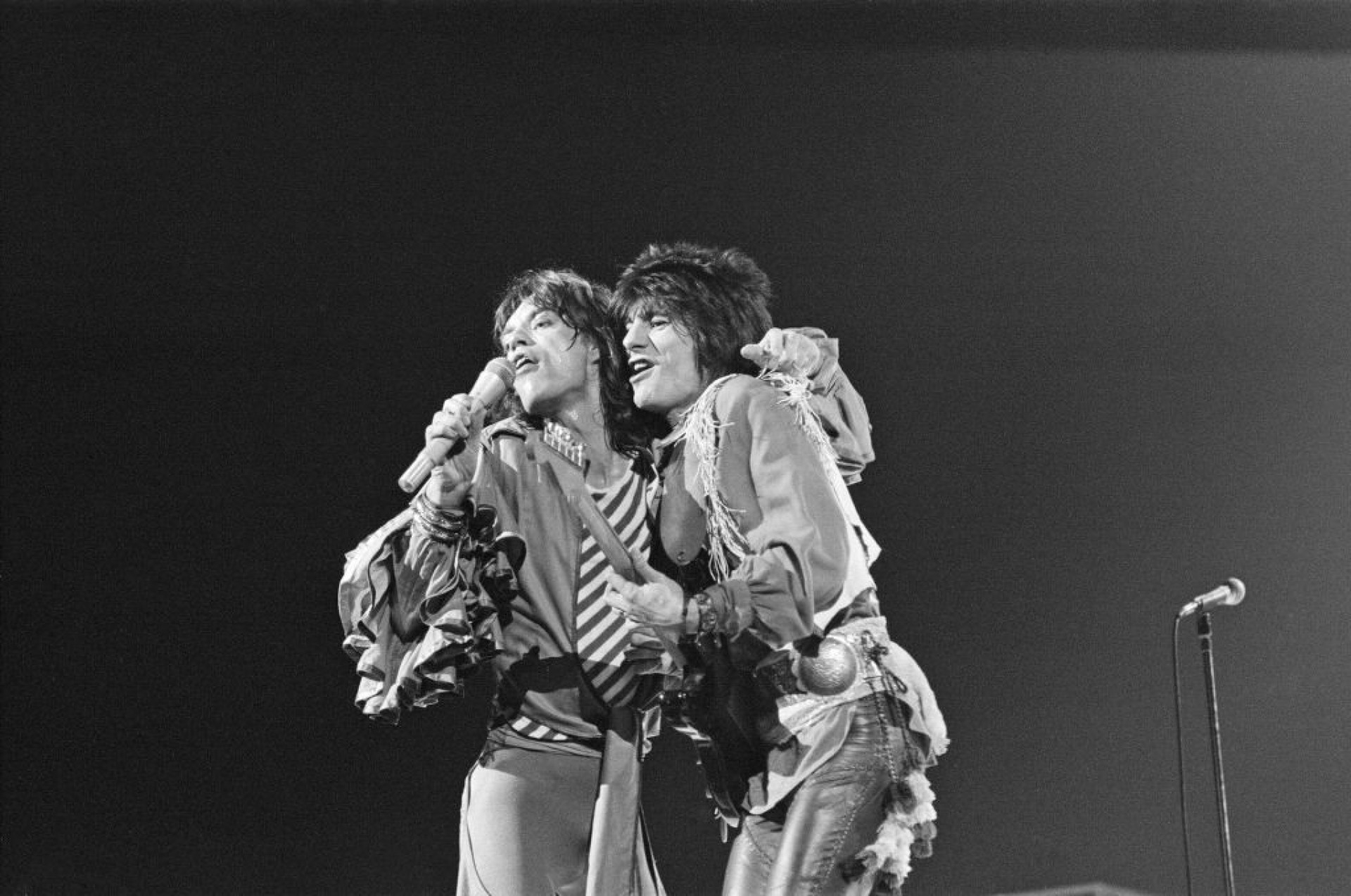 Iconic songs that performed surprisingly poorly in the charts