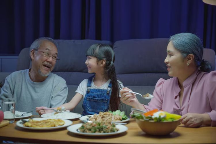 Jika Nenekmu Masak 10 Menu Ini Saat Malam Minggu, Kamu Pasti Dibesarkan di Keluarga Rajin