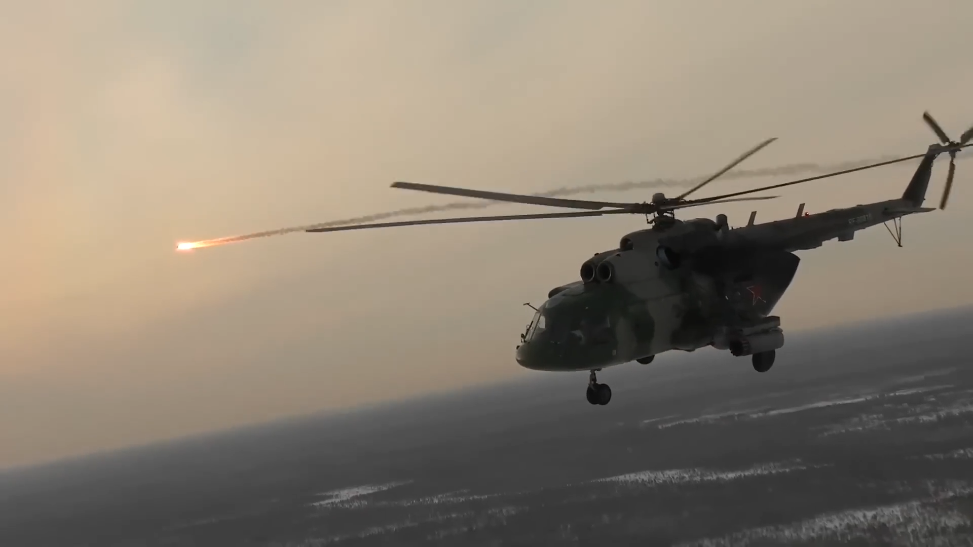 Russian helicopter narrowly escapes FPV drone interception | Shocking ...