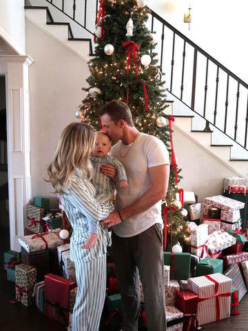 Parker McCollum and wife Hallie expecting baby no. 2: 'Party of 4'