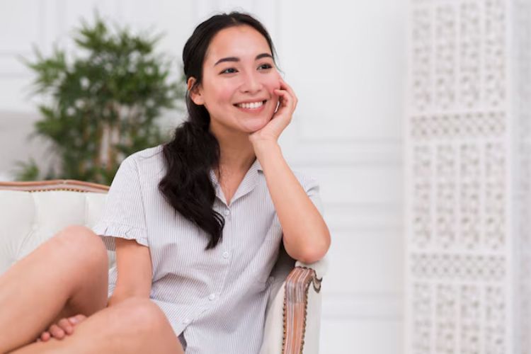 Psikologi: 7 Perilaku Wanita yang Tetap Menjaga Penampilan Saat Tua