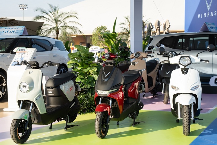 Dàn xe điện VinFast chiếm sóng tại Triển lãm Vietnam Mobility Show 2025
