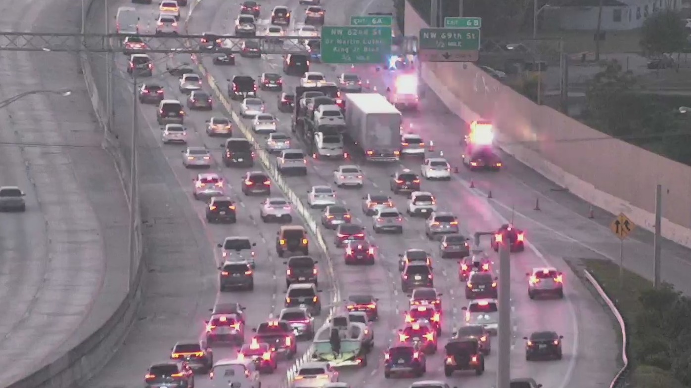 Southbound I-95 lanes reopen near NW 79th Street after truck fire